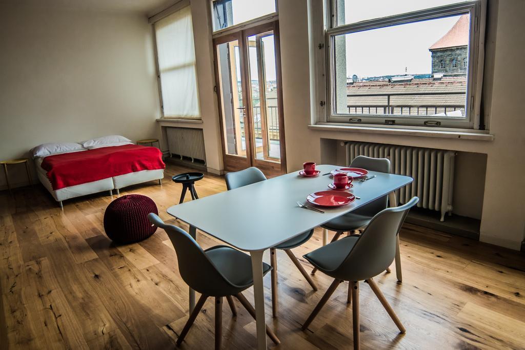 Apartamento At The Top - Revolucni 23, 1